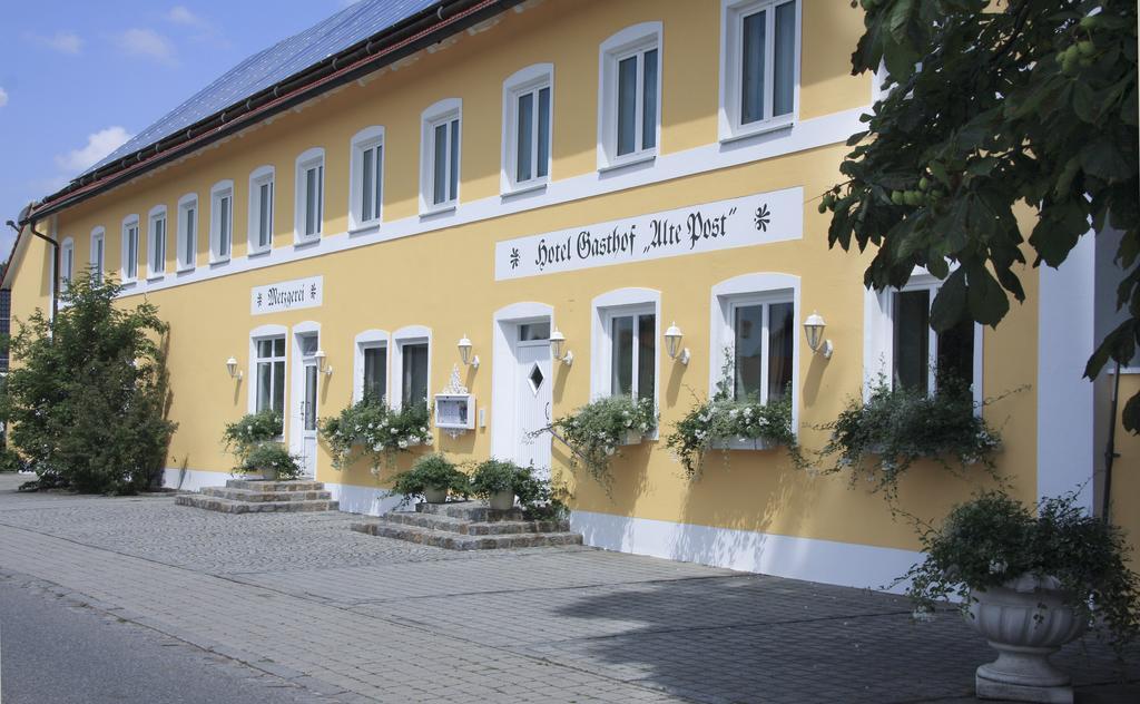 Hotel Gasthof Alte Post - Restaurant Offen Schwaig bei Nürnberg Екстериор снимка